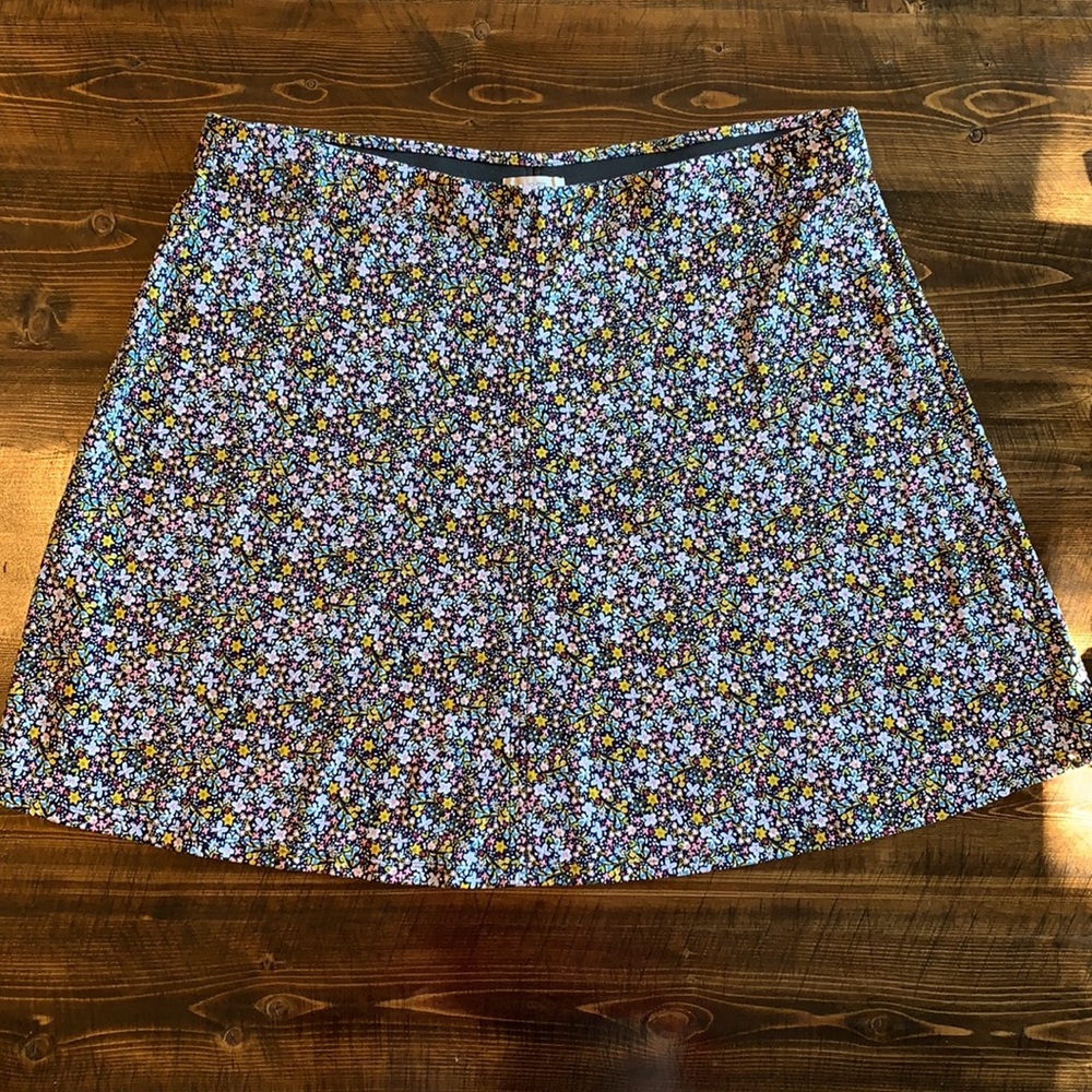 LOFT Navy Floral Skirt 🌸 XL